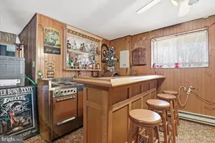 150 Tanglewood Dr, Greentown, PA 18426 - Photo 35