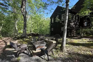 5375 Woodbridge Dr, Bushkill, PA 18324 - Photo 3
