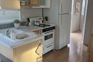 100 Doe Ln, Milford, PA 18337 - Photo 5