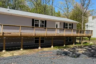 224 Kensington Dr, Lehman, PA 18324 - Photo 1