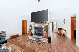 4341 Pne Rdg Dr, Bushkill, PA 18324 - Photo 5