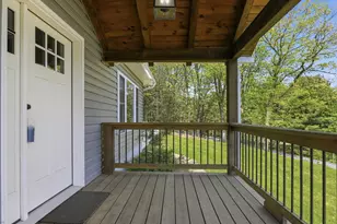 300 Gumbletown Rd, Paupack, PA 18451 - Photo 5