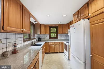162 Indian Drive, Greentown, PA 18426 - Photo 11