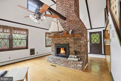 162 Indian Drive, Greentown, PA 18426 - Photo 5