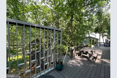 275 Canterbury, Bushkill, PA 18324 - Photo 93