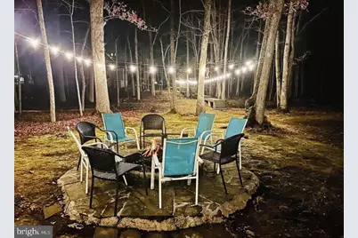 275 Canterbury, Bushkill, PA 18324 - Photo 5