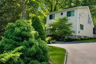 100 Rimrock Ln, Hawley, PA 18428 - Photo 1