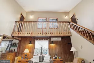 138 Dover Dr, Bushkill, PA 18324 - Photo 11