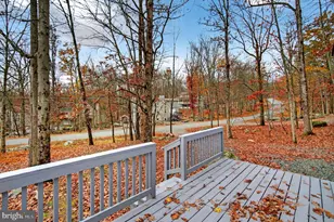 123 Andiron Way, Lackawaxen, PA 18435 - Photo 17