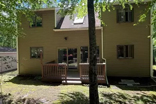 4271 Winchester Way, Bushkill, PA 18324 - Photo 9