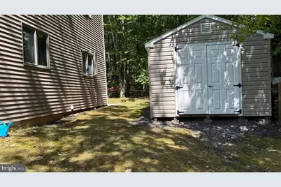 4271 Winchester Way, Bushkill, PA 18324 - Photo 3