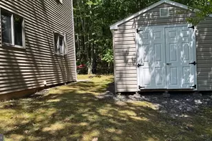 4271 Winchester Way, Bushkill, PA 18324 - Photo 3
