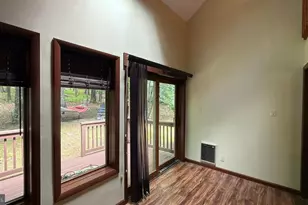 4271 Winchester Way, Bushkill, PA 18324 - Photo 15