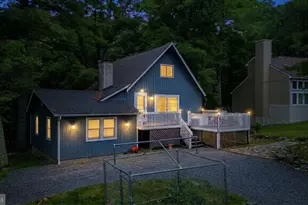 204 Mountain Dr, Dingmans Ferry, PA 18328 - Photo 1