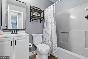 142 Saunders Dr, Bushkill, PA 18324 - Photo 17