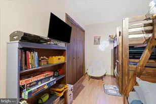 1076 Porter Dr, Bushkill, PA 18324 - Photo 15