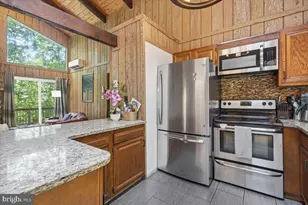 1076 Porter Dr, Bushkill, PA 18324 - Photo 47