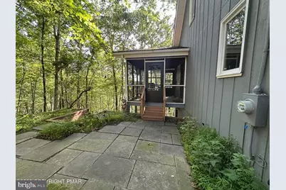 4284 Winchester Way, Bushkill, PA 18324 - Photo 5