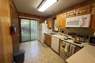 4284 Winchester Way, Bushkill, PA 18324 - Photo 17