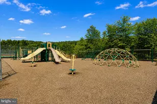5218 E Woodbridge Dr, Bushkill, PA 18324 - Photo 49