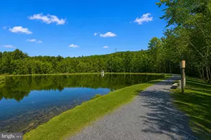 5218 E Woodbridge Dr, Bushkill, PA 18324 - Photo 51