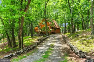 5218 E Woodbridge Dr, Bushkill, PA 18324 - Photo 31