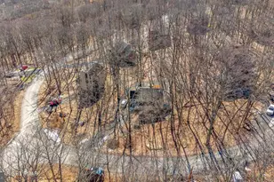 187 Bellingham Rd, Bushkill, PA 18324 - Photo 35