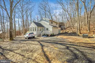 187 Bellingham Rd, Bushkill, PA 18324 - Photo 9