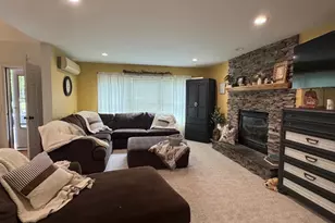 111 Remuda Dr, Hawley, PA 18428 - Photo 5
