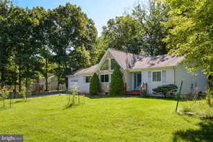 513 Gandolf Rd, Tamiment, PA 18371 - Photo 3