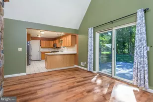 513 Gandolf Rd, Tamiment, PA 18371 - Photo 11