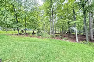 193 St Andrews Dr, Bushkill, PA 18324 - Photo 11