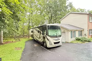 193 St Andrews Dr, Bushkill, PA 18324 - Photo 5