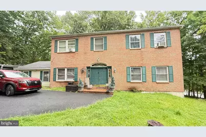 193 St Andrews Drive, Bushkill, PA 18324 - Photo 1