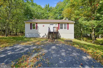 521 Starling Court, Bushkill, PA 18324 - Photo 1