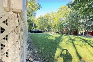 2120 Apley Dr, Bushkill, PA 18324 - Photo 11