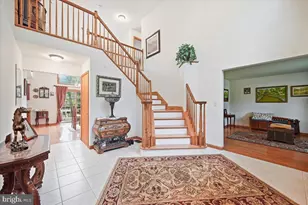 107 Gollum Ln, Bushkill, PA 18371 - Photo 5