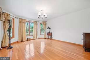 107 Gollum Ln, Bushkill, PA 18371 - Photo 11