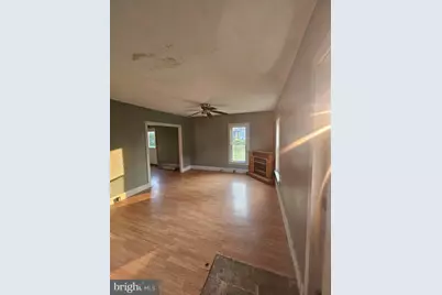 72 Sherman Street, Hazleton, PA 16922 - Photo 3