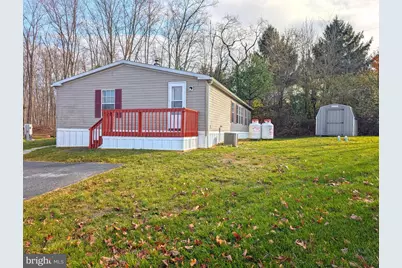 48 Meadowview Court, New Bloomfield, PA 17068 - Photo 1