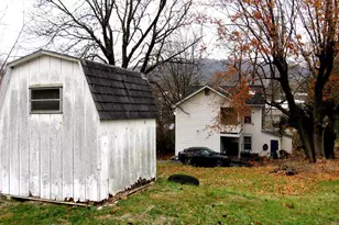 302 S Carlisle St, New Bloomfield, PA 17068 - Photo 5