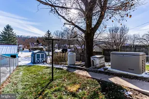 127 W McClure St, New Bloomfield, PA 17068 - Photo 21