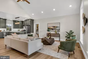 158 Sherby Ln, Shermans Dale, PA 17090 - Photo 7