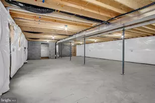 158 Sherby Ln, Shermans Dale, PA 17090 - Photo 25