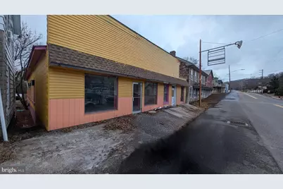 39 N Market Street, Millerstown, PA 17062 - Photo 1