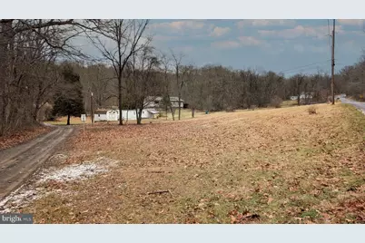 586 Old Limekiln Lane, Newport, PA 17074 - Photo 5