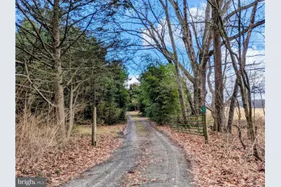 651 Bamboo Lane, Loysville, PA 17047 - Photo 5