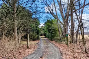 651 Bamboo Ln, Loysville, PA 17047 - Photo 5