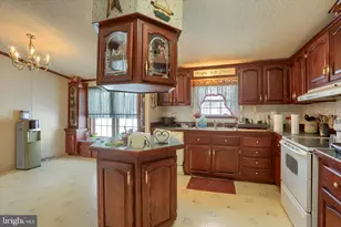 399 Windy Hill Rd, Liverpool, PA 17045 - Photo 11