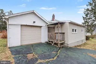 825 N Lincoln St, Duncannon, PA 17020 - Photo 5